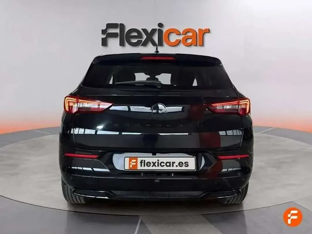 Usado Opel Grandland X 131 CV (96 kW) 2023 Negro SUV
