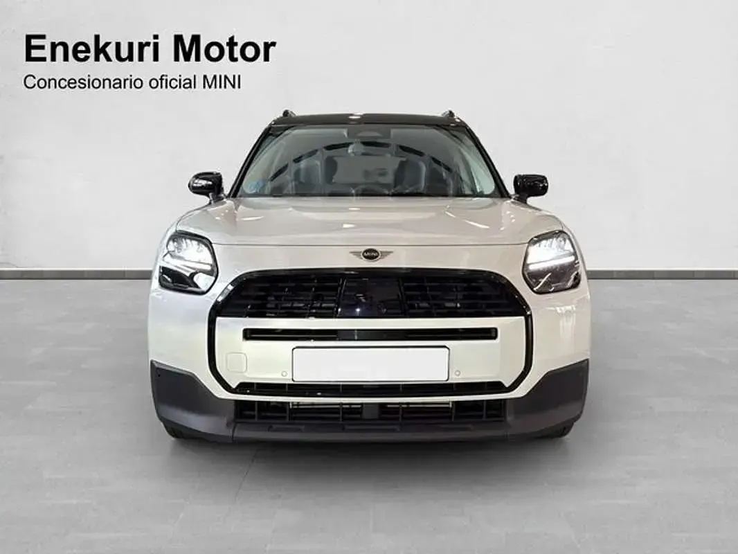 Usado Mini One Countryman Essential 170 CV (125 kW) 2024 Blanco SUV
