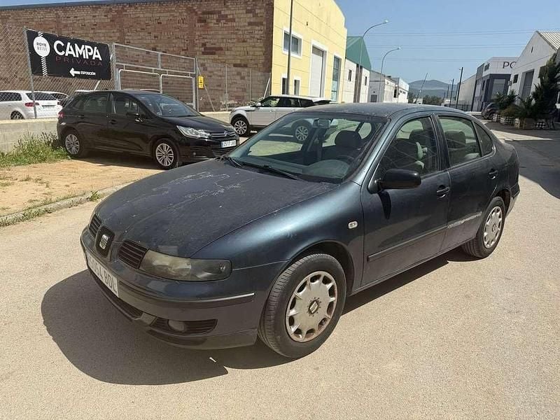 Usado Seat Toledo 110 CV (80 kW) 2000 Negro Berlina