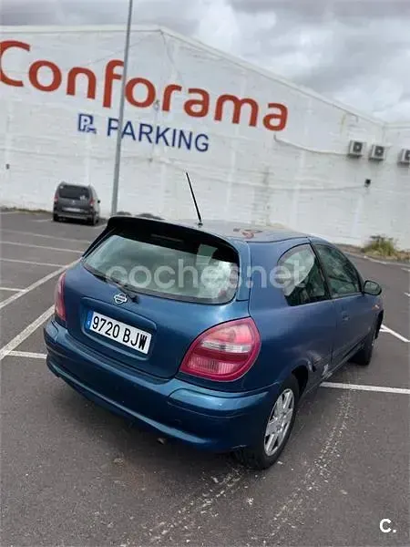 Usado Nissan Almera Comfort 90 CV (66 kW) 2001 Verde Berlina