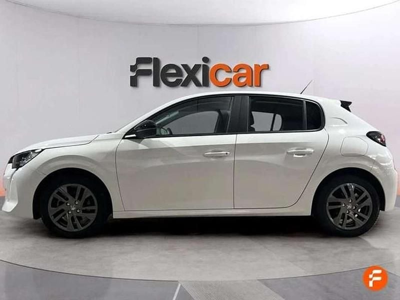 Usado Peugeot 208 Active 102 CV (75 kW) 2022 Blanco Utilitario