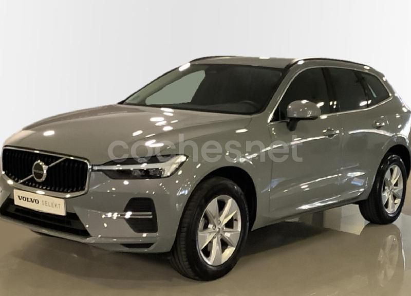 Gris / plata Usado 2025 Volvo XC60 Core SUV | 43.900 € (Super precio) - Imagen 1/4