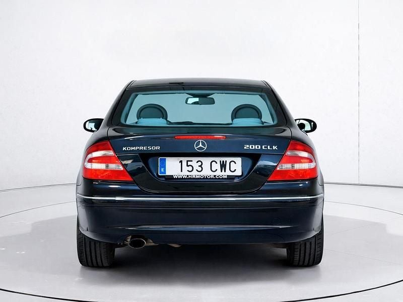 Usado Mercedes CLK200 Elegance 165 CV (121 kW) 2004 Gris Coupe