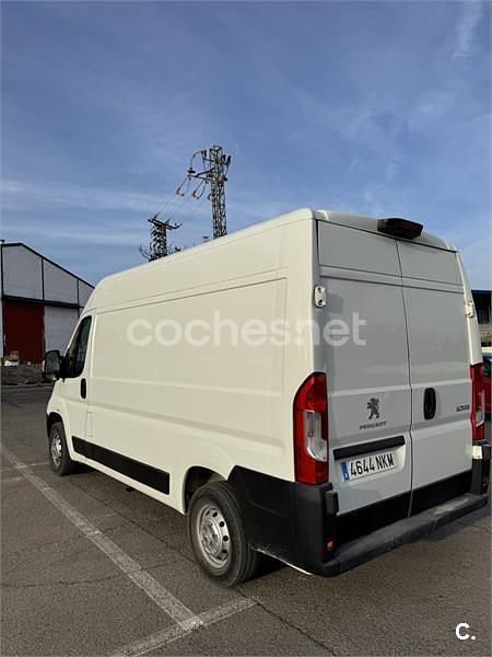 Usado Peugeot Boxer 130 CV (95 kW) 2012 Blanco Van