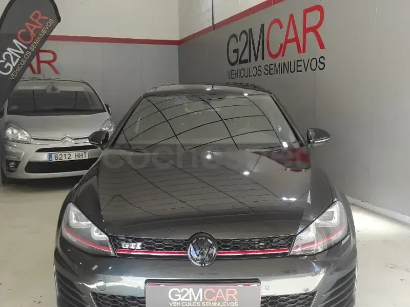 Usado VW Golf VII GTI 220 CV (161 kW) 2014 Gris / plata Berlina