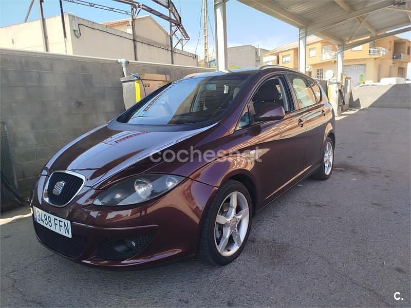Granate Usado 2006 Seat Altea XL Sport Monovolumen | 4600 € (Precio justo) - Imagen 1/4