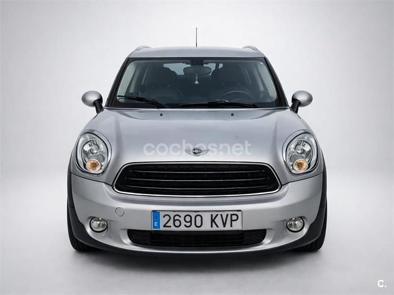 Gris / plata Usado 2011 Mini One Countryman SUV | 8600 € - Imagen 1/3