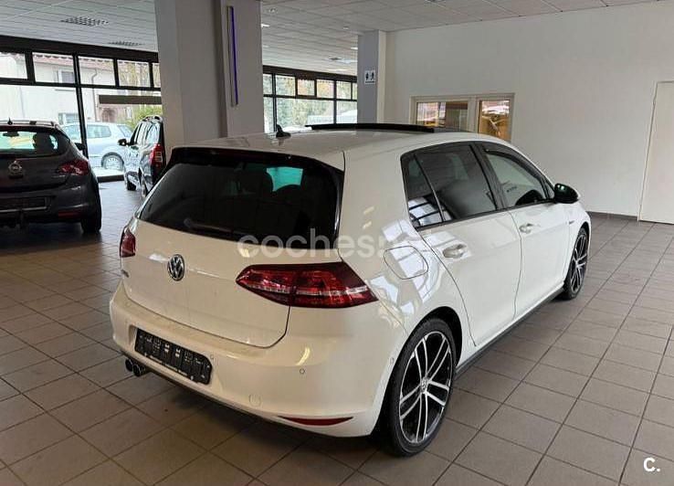 Usado VW Golf VII GTD 184 CV (135 kW) 2015 Blanco Berlina
