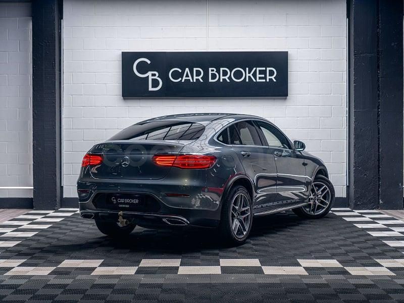 Usado Mercedes GLC250 204 CV (150 kW) 2017 Gris / plata Coupe
