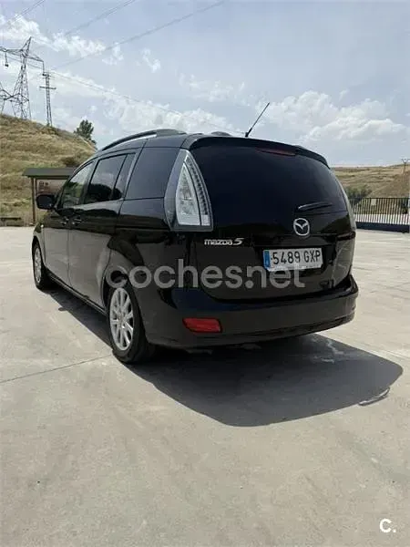 Usado Mazda 5 Style 110 CV (80 kW) 2010 Negro Monovolumen
