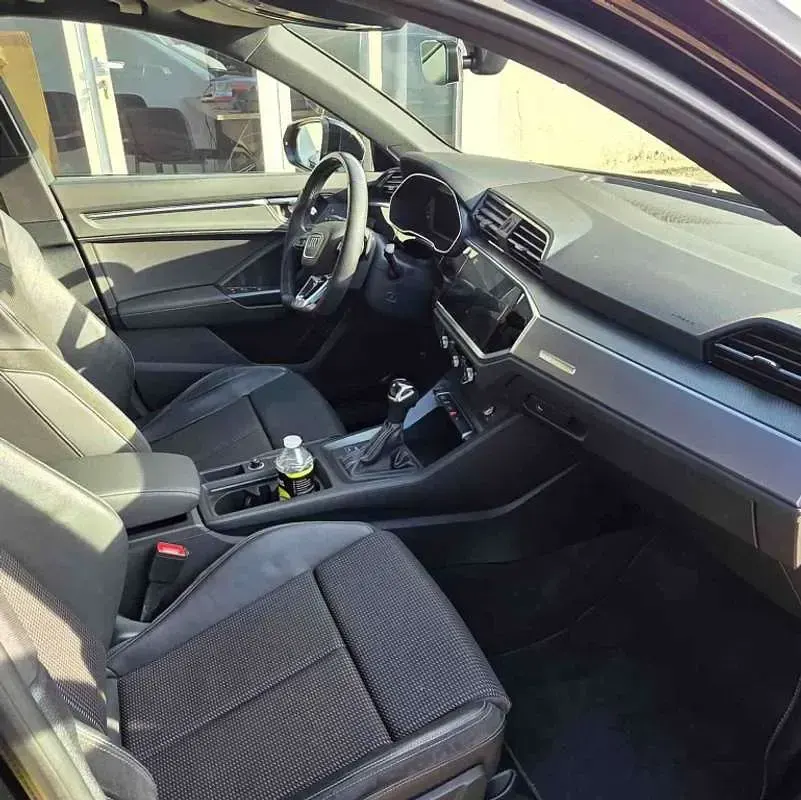 Usado Audi Q3 245 CV (180 kW) 2022 Negro SUV
