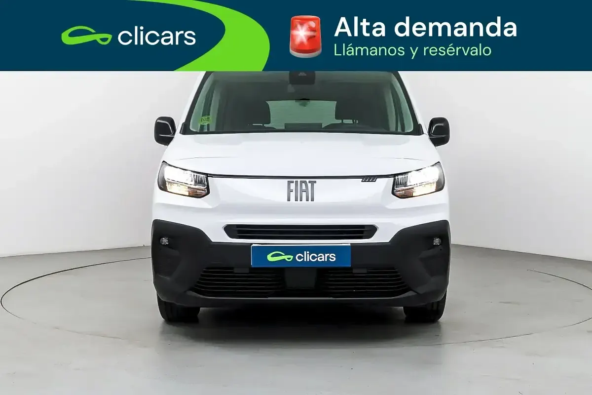 Używany Fiat Doblò 100 KM (73 kW) 2025 Biały Minivan