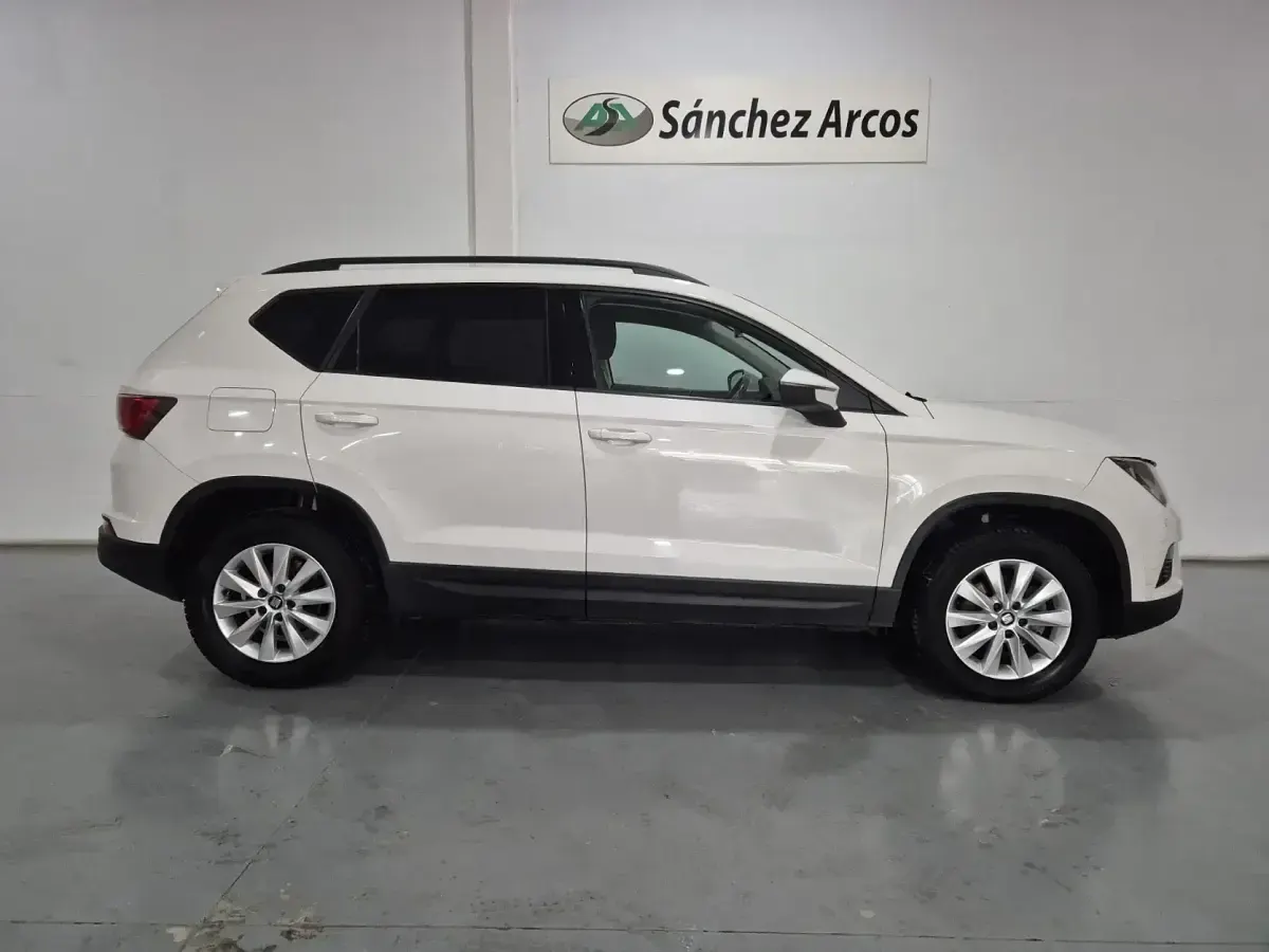 Usado Seat Ateca Reference 115 CV (84 kW) 2020 Blanco SUV
