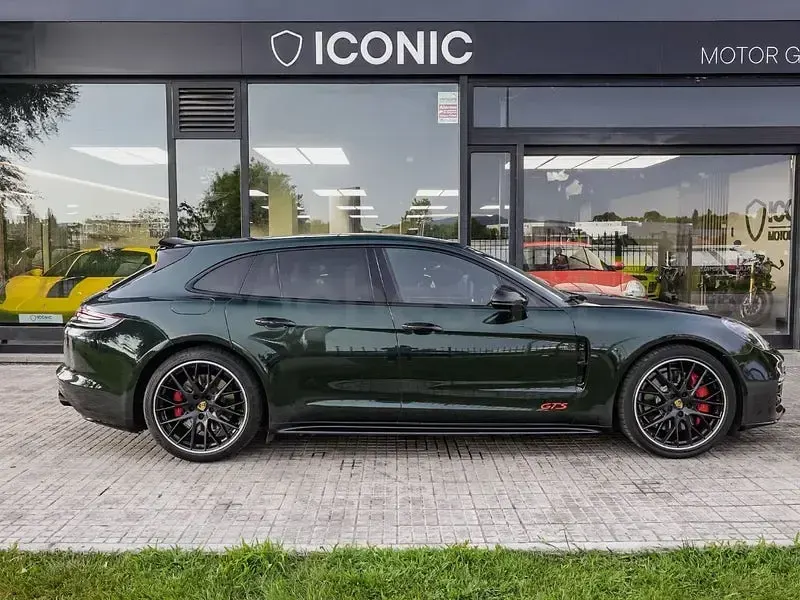 Usado Porsche Panamera GTS Sport Turismo Sport Turismo 460 CV (338 kW) 2018 Verde Familiar