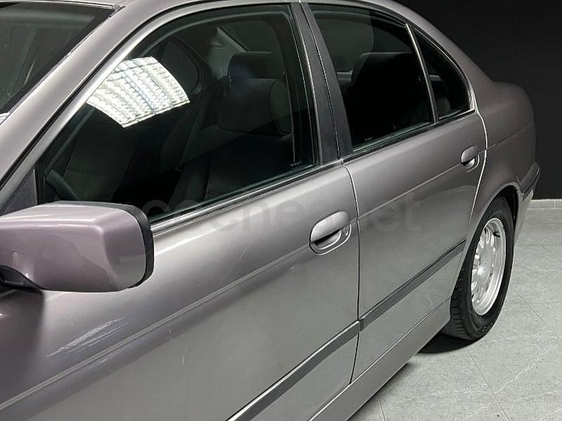 Usado BMW 528 193 CV (141 kW) 1997 Beige Berlina