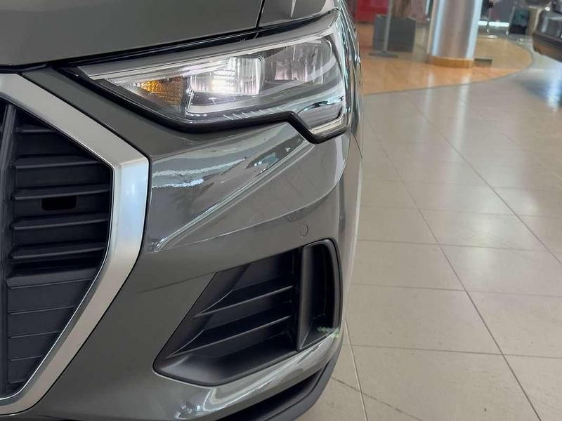 Usado Audi Q3 S-Line 150 CV (110 kW) 2022 Gris SUV