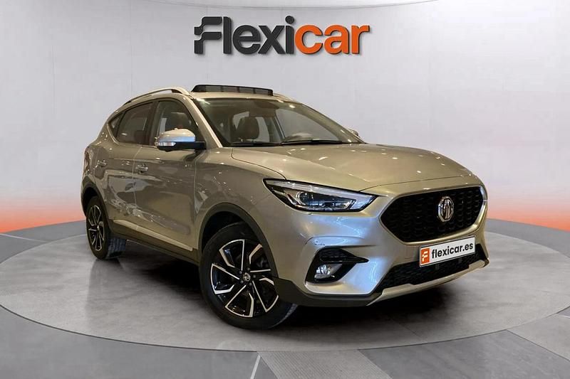 Usado MG ZS Luxury 111 CV (81 kW) 2023 Gris Berlina