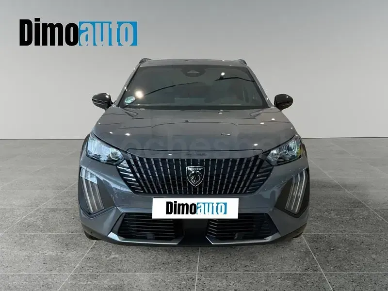 Usado Peugeot 2008 Allure 145 CV (106 kW) 2025 Gris / plata SUV