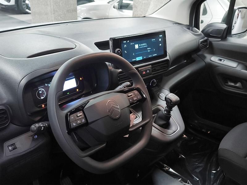 Usado Citroën Berlingo 102 CV (75 kW) 2024 Blanco Monovolumen