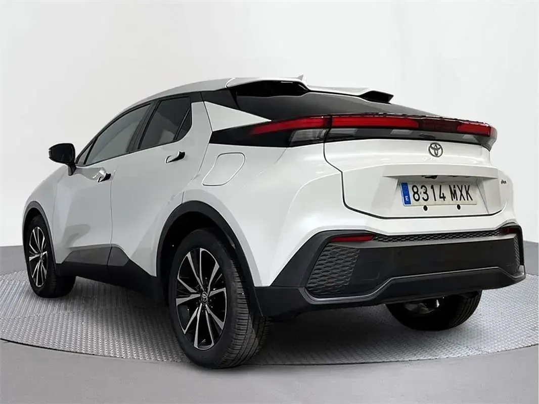 Usado Toyota C-HR Advance 140 CV (102 kW) 2024 SUV