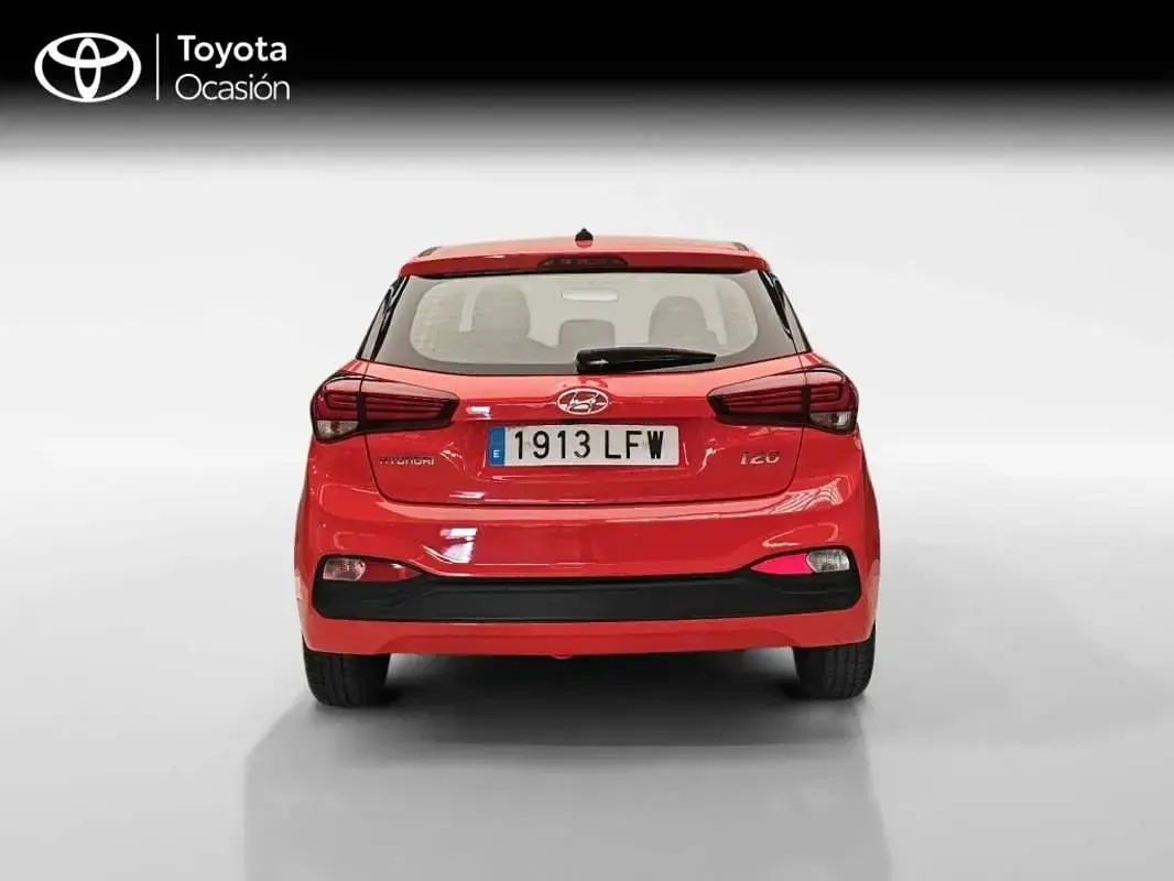 Usado Hyundai i20 84 CV (61 kW) 2020 Rojo Utilitario