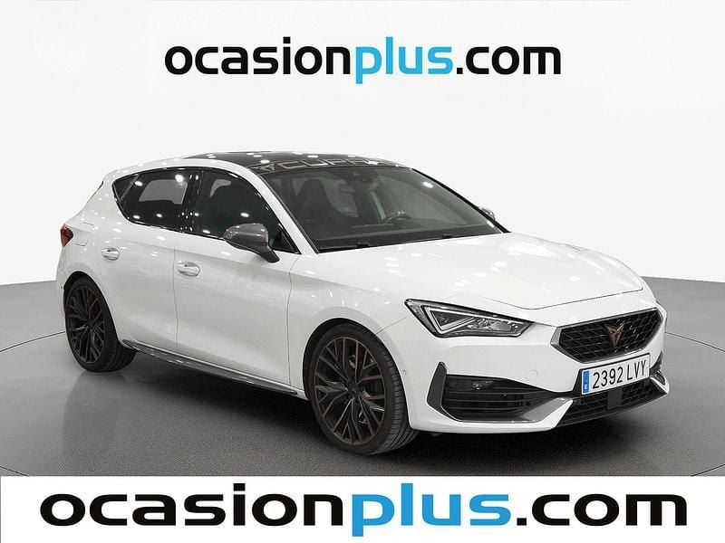 Usado Cupra Leon 300 CV (220 kW) 2022 Blanco Utilitario