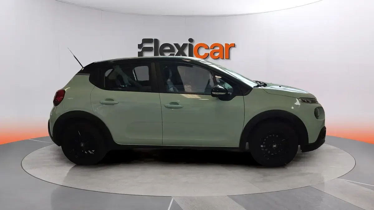 Usado Citroën C3 Feel 82 CV (60 kW) 2018 Verde Utilitario