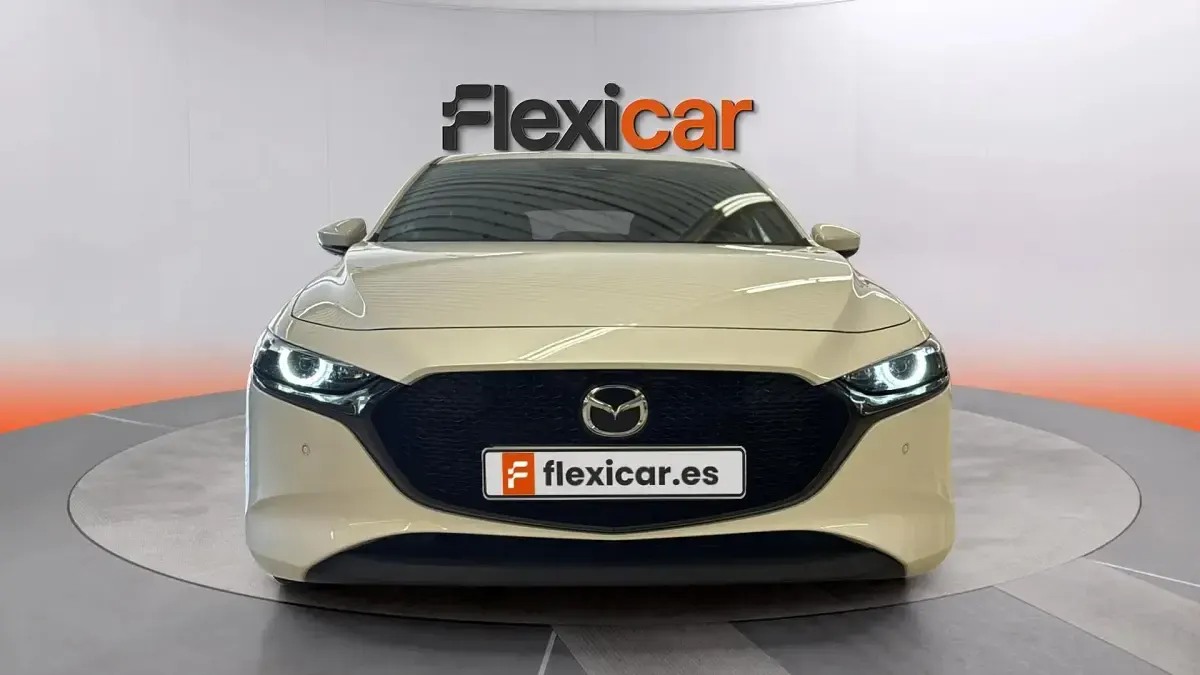 Usado Mazda 3 122 CV (89 kW) 2019 Blanco Berlina