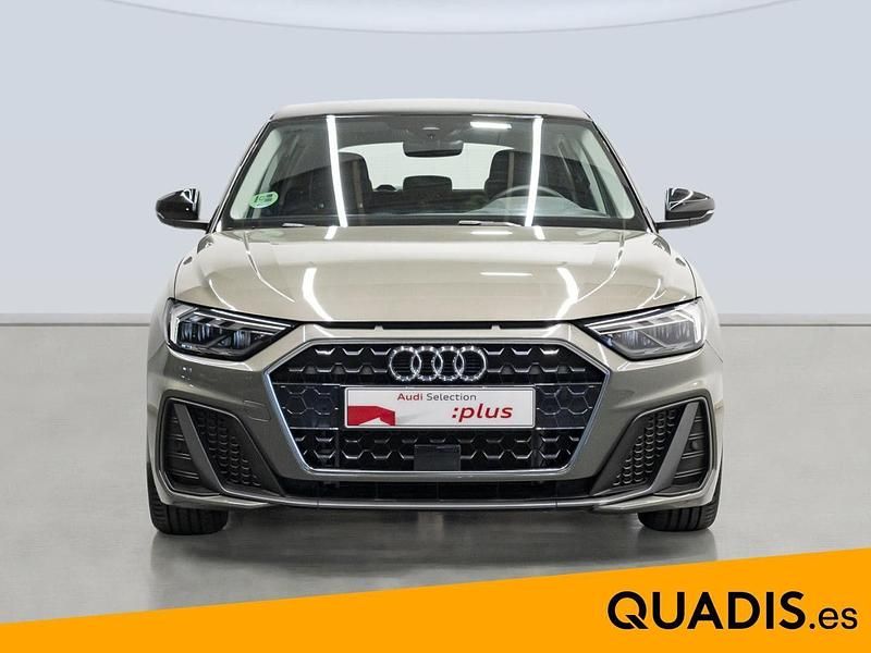 Usado Audi A1 116 CV (85 kW) 2025 Gris SUV
