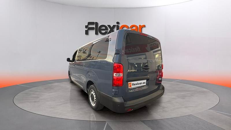 Begagnad Citroën Jumpy 102 HK (75 kW) 2020 Grå Minibuss