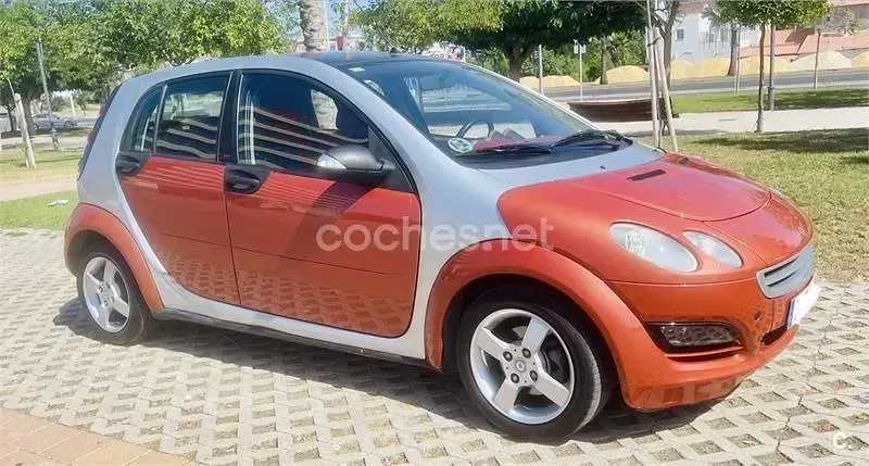 Usado Smart ForFour Passion 95 CV (69 kW) 2005 Naranja Utilitario