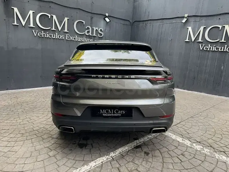 Usado Porsche Cayenne 340 CV (250 kW) 2019 Gris / plata SUV