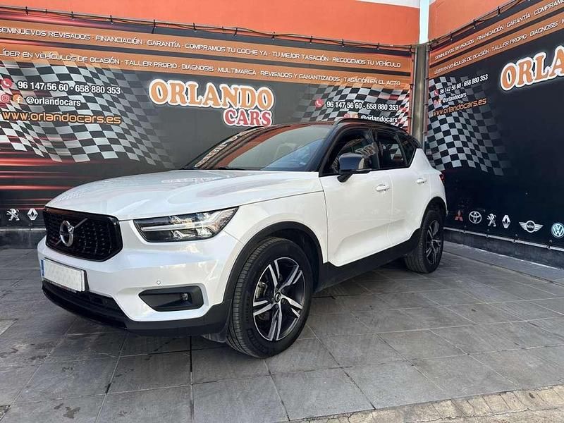 Usado Volvo XC40 R-Design 163 CV (119 kW) 2019 Blanco SUV