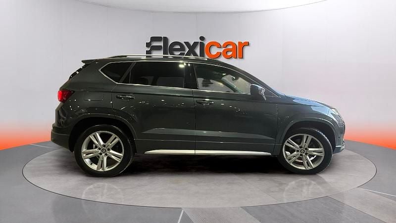Usado Seat Ateca 4Drive 190 CV (139 kW) 2019 Gris SUV