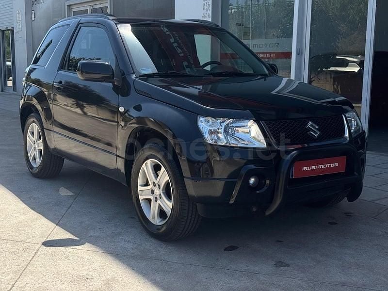 Usado Suzuki Grand Vitara 106 CV (77 kW) 2008 Negro SUV