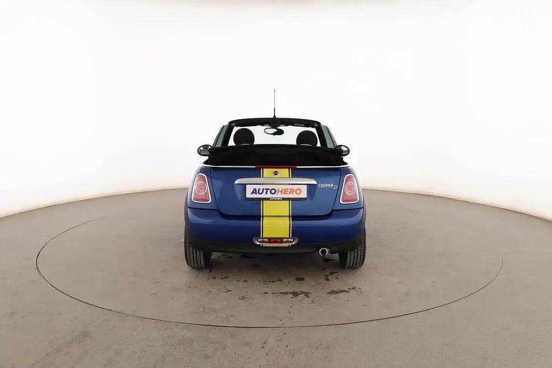 Usado Mini Cooper D Cabriolet 110 CV (80 kW) 2015 Azul Descapotable