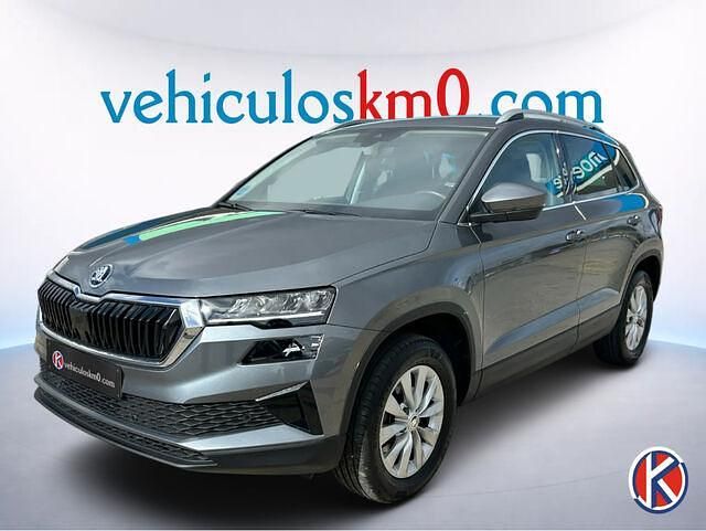 Usado Skoda Karoq Ambition 150 CV (110 kW) 2022 Gris / plata SUV