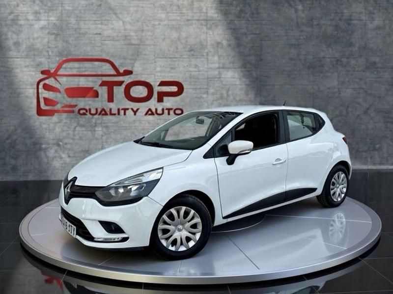 Usado Renault Clio IV Life 75 CV (55 kW) 2017 Blanco Utilitario