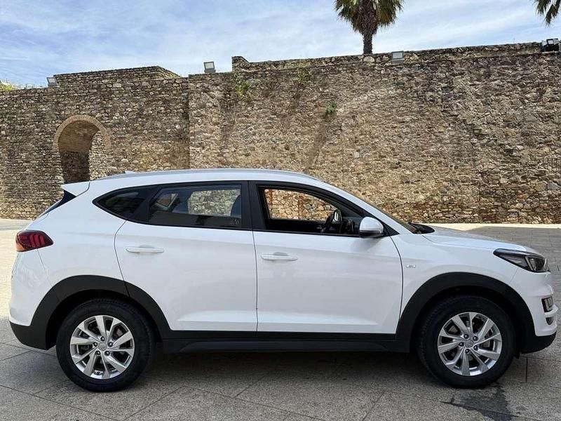 Usado Hyundai Tucson 116 CV (85 kW) 2021 Blanco SUV