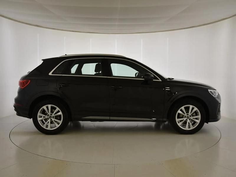 Begagnad Audi Q3 S-Line 150 HK (110 kW) 2024 Svart SUV