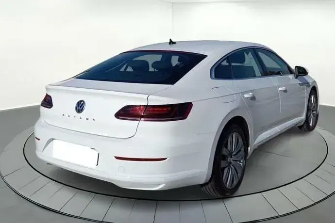 Usado VW Arteon 150 CV (110 kW) 2020 Blanco Berlina