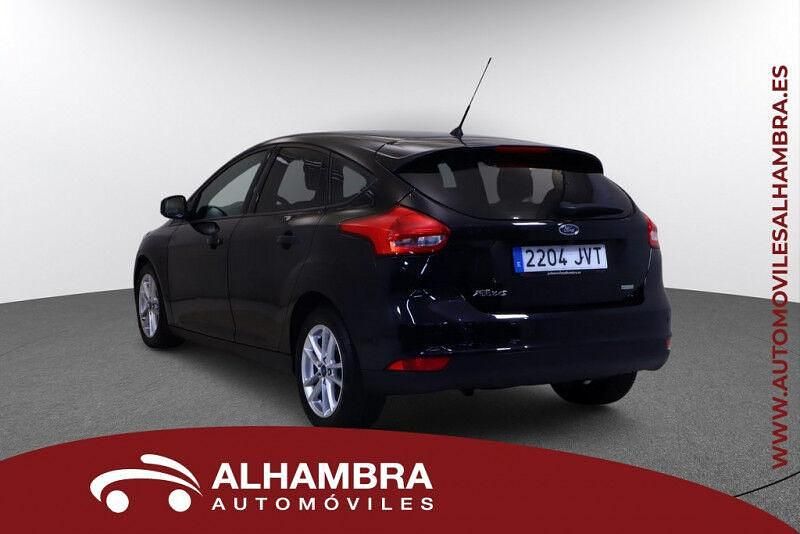 Usado Ford Focus Business Edition 125 CV (91 kW) 2017 Negro Berlina