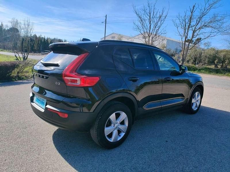 Usado Volvo XC40 150 CV (110 kW) 2019 Negro SUV