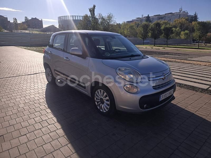 Usado Fiat 500L Lounge 85 CV (62 kW) 2014 Gris / plata Monovolumen