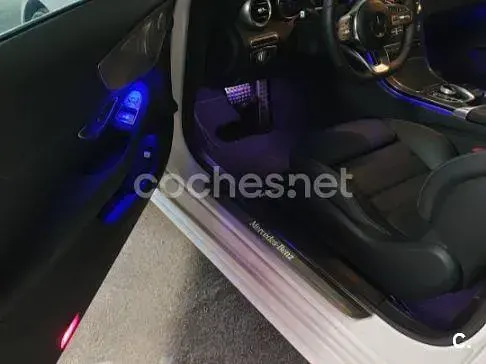 Usado Mercedes C220 194 CV (142 kW) 2018 Blanco Coupe