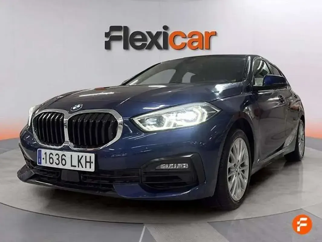 Usado BMW 118 140 CV (102 kW) 2020 Azul Utilitario