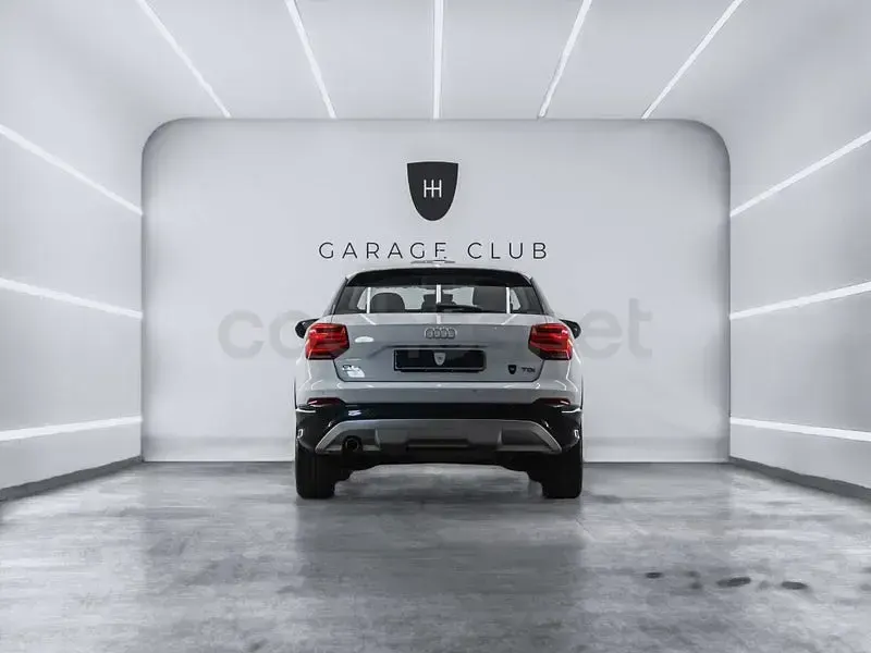 Usado Audi Q2 Design 116 CV (85 kW) 2017 Blanco SUV