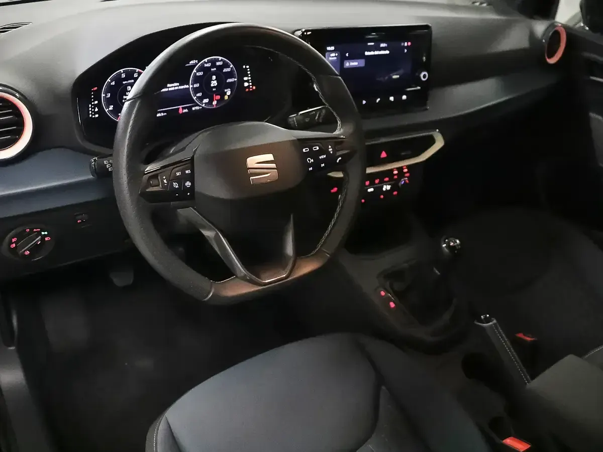 Usado Seat Ibiza Style 80 CV (58 kW) 2026 Negro Utilitario