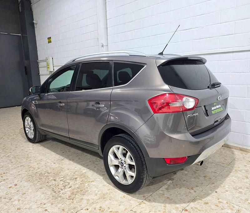 Usado Ford Kuga Titanium S 140 HP (102 kW) 2012 Cinzento SUV