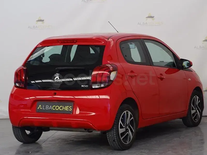 Usado Peugeot 108 Active 72 CV (52 kW) 2019 Rojo Berlina